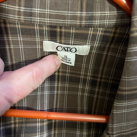 Blazer - Picture 2 of 2